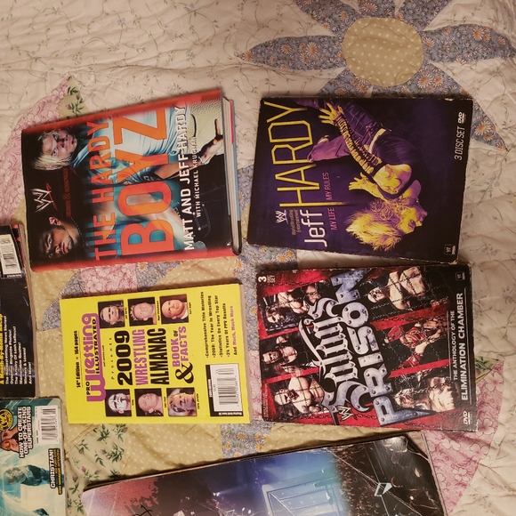 WWE/TNA Jeff Hardy Collection - Picture 3 of 6